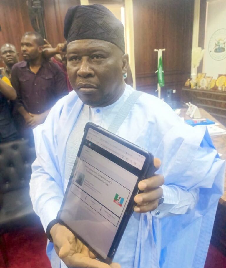 Just in: Adamawa governor Fintiri officially joins APC