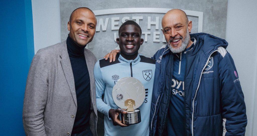 El Hadji Malick Diouf named PFA honoree in England