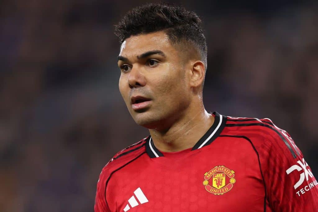 Manchester United plan €200m move to replace Casemiro