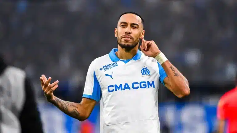 Marseille: Aubameyang fires up teammates after losing cool