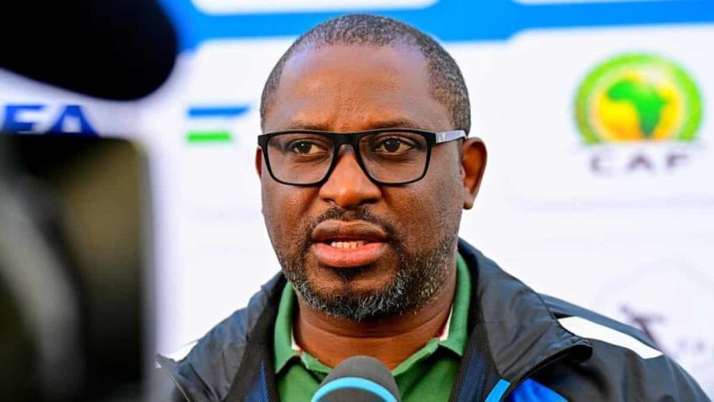 Gabon: Thierry Mouyouma returns to coaching