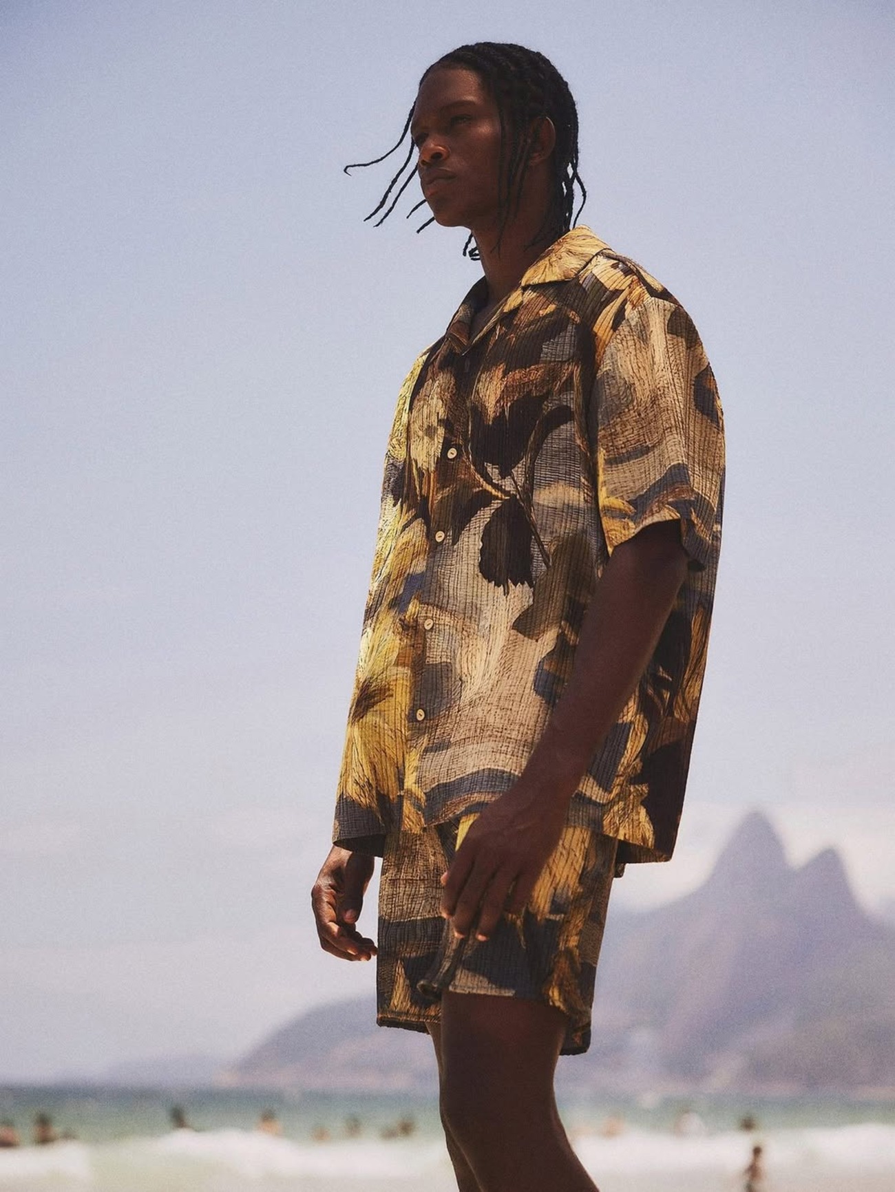 fathers-day-gift-ideas-fwrd-revolve-style-rave