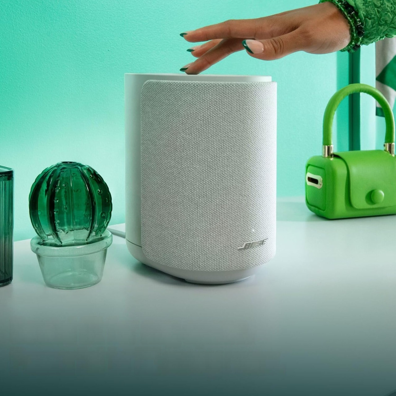 bose-lifestyle-ultra-wireless-home-speaker-style-rave