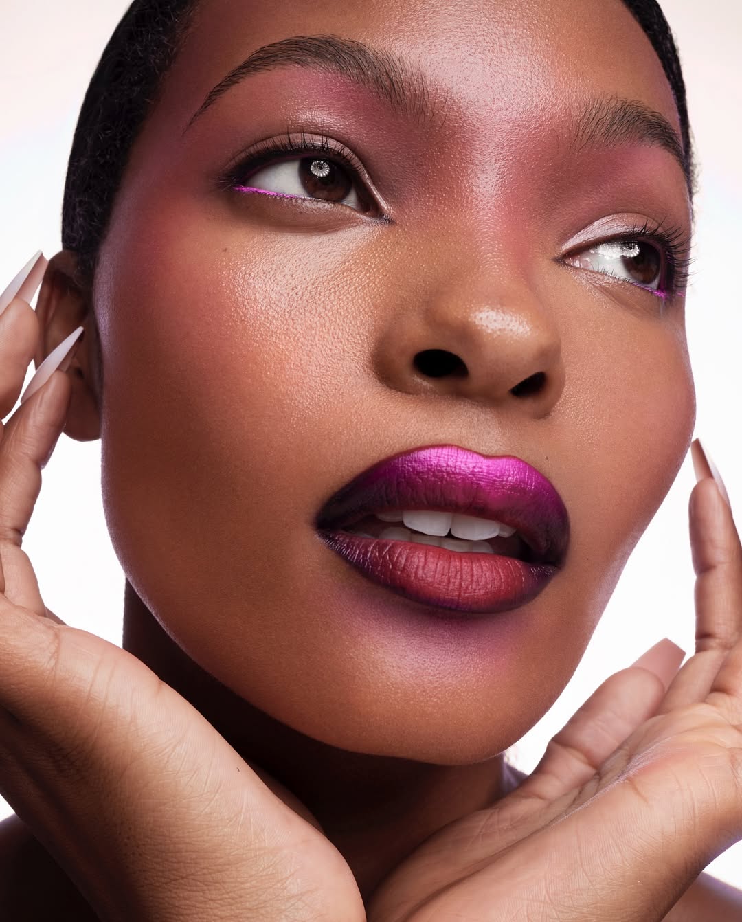 skin minimalism vs full glam
