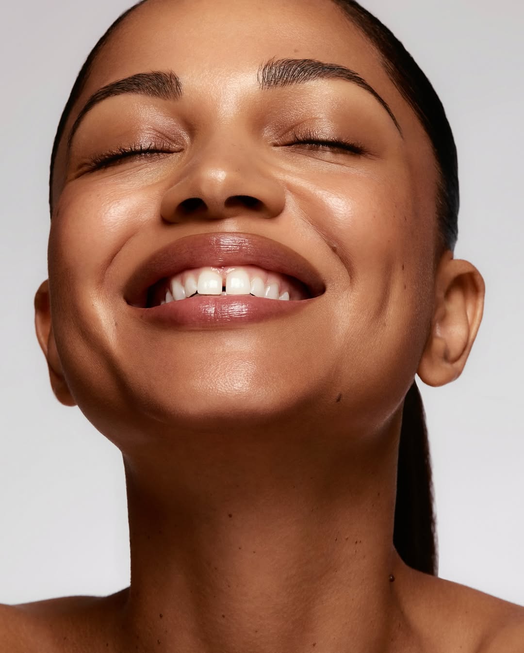 skincare-routine-for-sensitive-skin-summer-style-rave