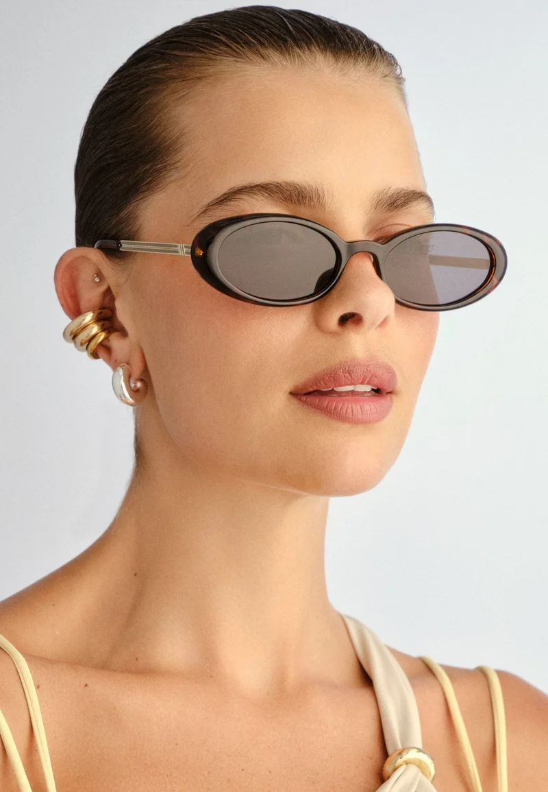 Summer accessories