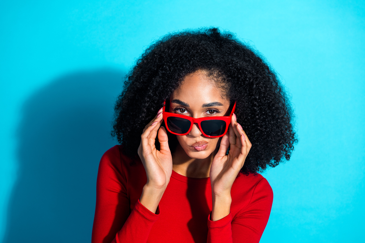 polarized-vs-non-polarized-sunglasses-guide-Style-Rave